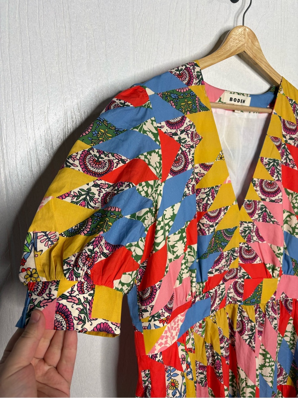 Boden Bella Puff Sleeve Geometric V Neck MIDI Dress Size US 14R - Picture 4 of 14